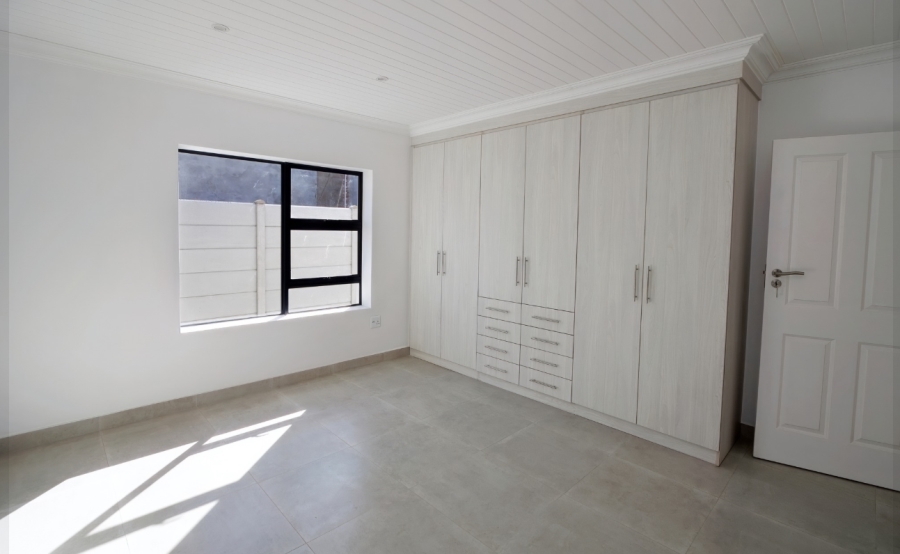 3 Bedroom Property for Sale in Stilbaai Wes Western Cape